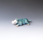 25123 Baby Rhino Ceramic Glaze Gold, H.6x19x8cm Terra Delft 2