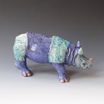 250127 Rhino Ceramic Glaze Gold, H.13x24,5x10cm Terra Delft 2