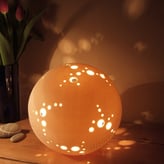 Holey-Planet-lamp