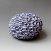 BvR 20-01 Object blue-copperred, 9x12x12cm, carved porcelain, TerraDelft1G