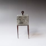 S K25 5 Doosje, Keramiek Metaal Glas, H.19x8x8cm, Terra Delft 1