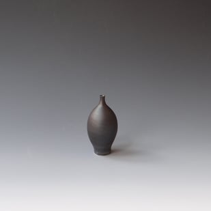H S2524 Minivaasje, Porselein Kristalglazuur,h.8xd.4,5cm