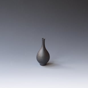 H S2523 Minivaasje, Porselein Kristalglazuur,h.9xd.4,5cm