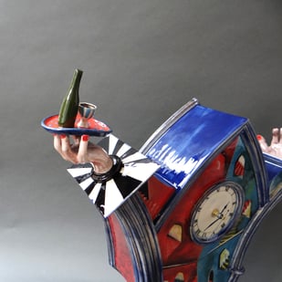 R E2501 the Waiter, H.55x46x15cm., Hand Decorated Glazed Earthenware, Terra Delft4