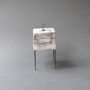 S K25 8 Doosje, Keramiek Metaal Glas, H.17x8x6cm, Terra Delft1