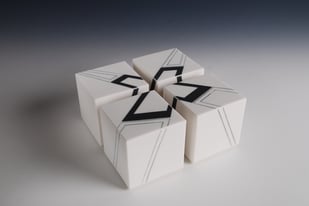 3 444 Passage 2021 Porselein 4 Delen 7.5x7.5xh8cm Xx (12)