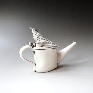 K M2511 2 Bird on Can, 2025, Porcelain, H.14x20,5x7cm, Terra Delft1