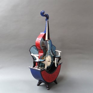 R E2502 Ghost in the Machine   Viola Clock, H.57x34x11cm., Hand Decorated Glazed Earthenware, Terra Delft3