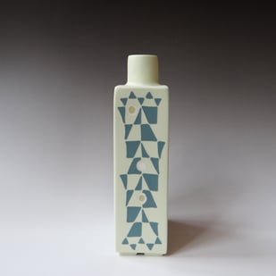 Al V 16 32 Fles, Ingelegd Porselein, H.24,5x12x6cm Terra Delft 3