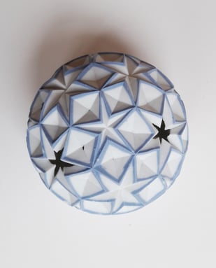 B R1610, Star 2, 2015, Porselein, 10x13x13 Cm., Top