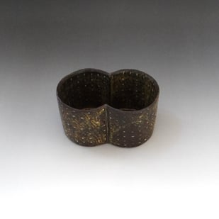 Y S2609 Container Mini, 2025, Stoneware, H.8,5x15,5x10cm, Terra Delft 2