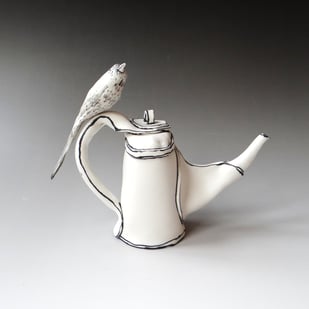 K M2511 3 Bird on Can, 2025, Porcelain, H.17x21x8cm, Terra Delft1
