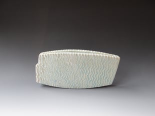 P B2502 Pale Slab Vessel, 2025, H.18x37x6cm., Stoneware, Terra Delft1