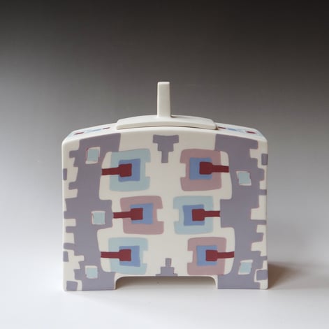 Al 23 19 Doosje, Ingelegd Porselein, H.23x21x6,5cm Terra Delft 1