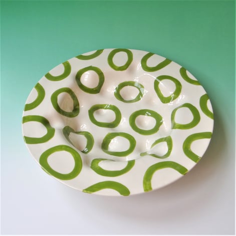 S6-2 Bubblebowl, casted earthenware, handdecorated, h.7xd.37cm, Terra Delft1