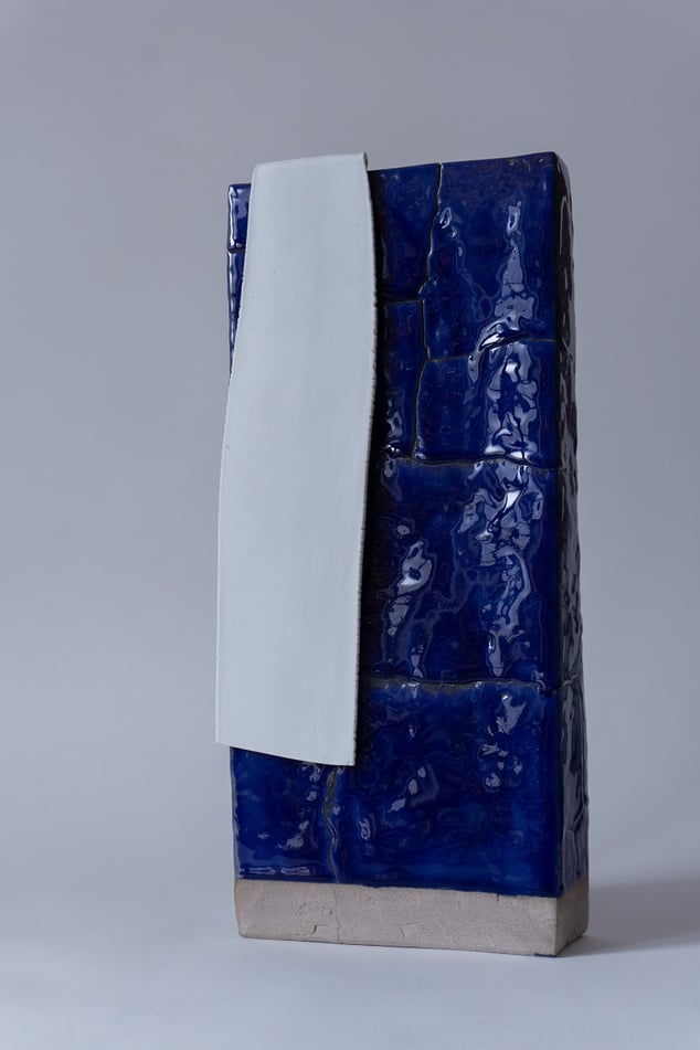 Marta Nagy Story 1 2023 Glazed Stoneware, Porcelain 22x7x46 Cm