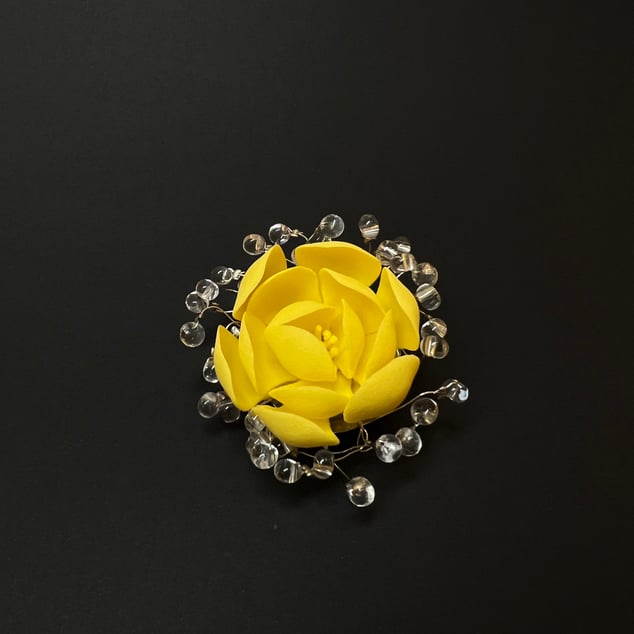 3 Yellow Blossom Brooch, 3x5x5 Cm, Terra Delft