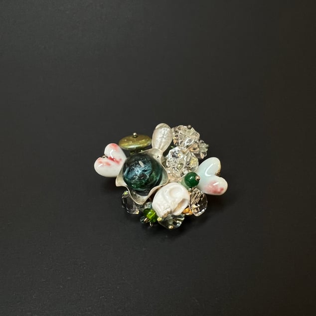 2 Dark Romantic Brooch, 4.5x5x2.5 Cm, Terra Delft